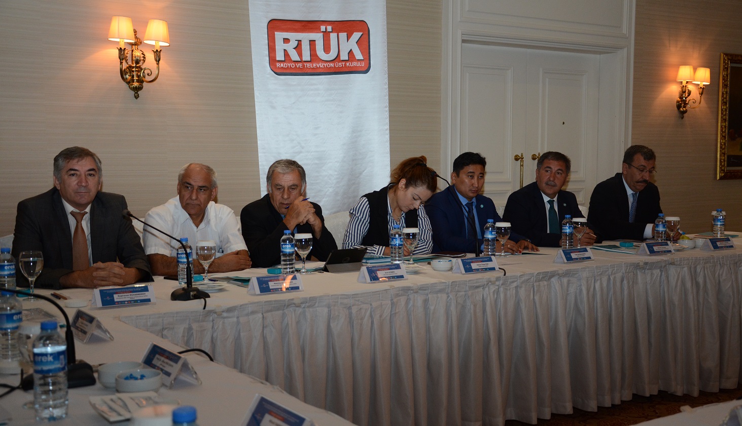 Türkiyənin Van şəhərində Beynəxalq Türkdilli dövlətlərin Yayım Tənzimləyici Qurumlarının Konfransı keçirilmişdir.
