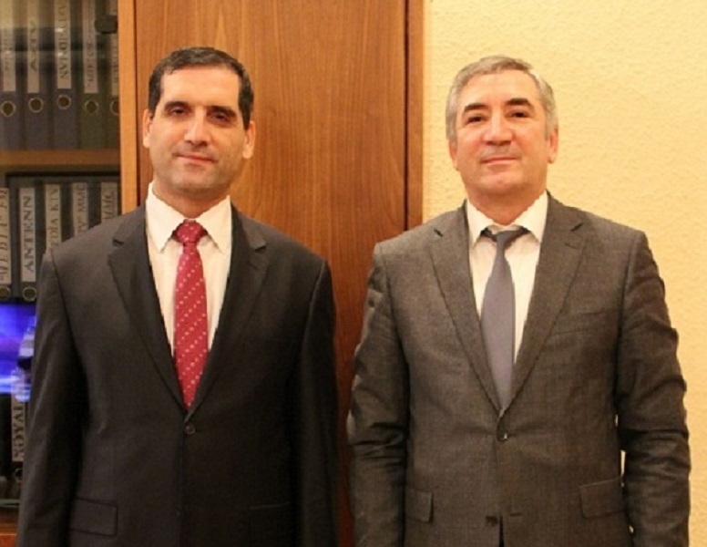 Şura sədri Türkiyənin ölkəmizdəki fövqəladə və səlahiyyətli səfiri ilə görüşmüşdür.