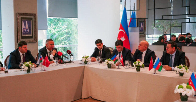 Азербайджанская делегация приняла участие в церемонии презентации новостного портала "www.dhapress.com" в Стамбуле