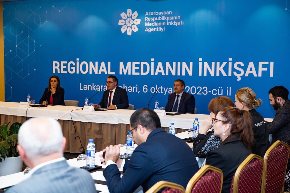Lənkəran şəhərində cənub regionunda fəaliyyət göstərən media nümayəndələri ilə görüş keçirilmişdir